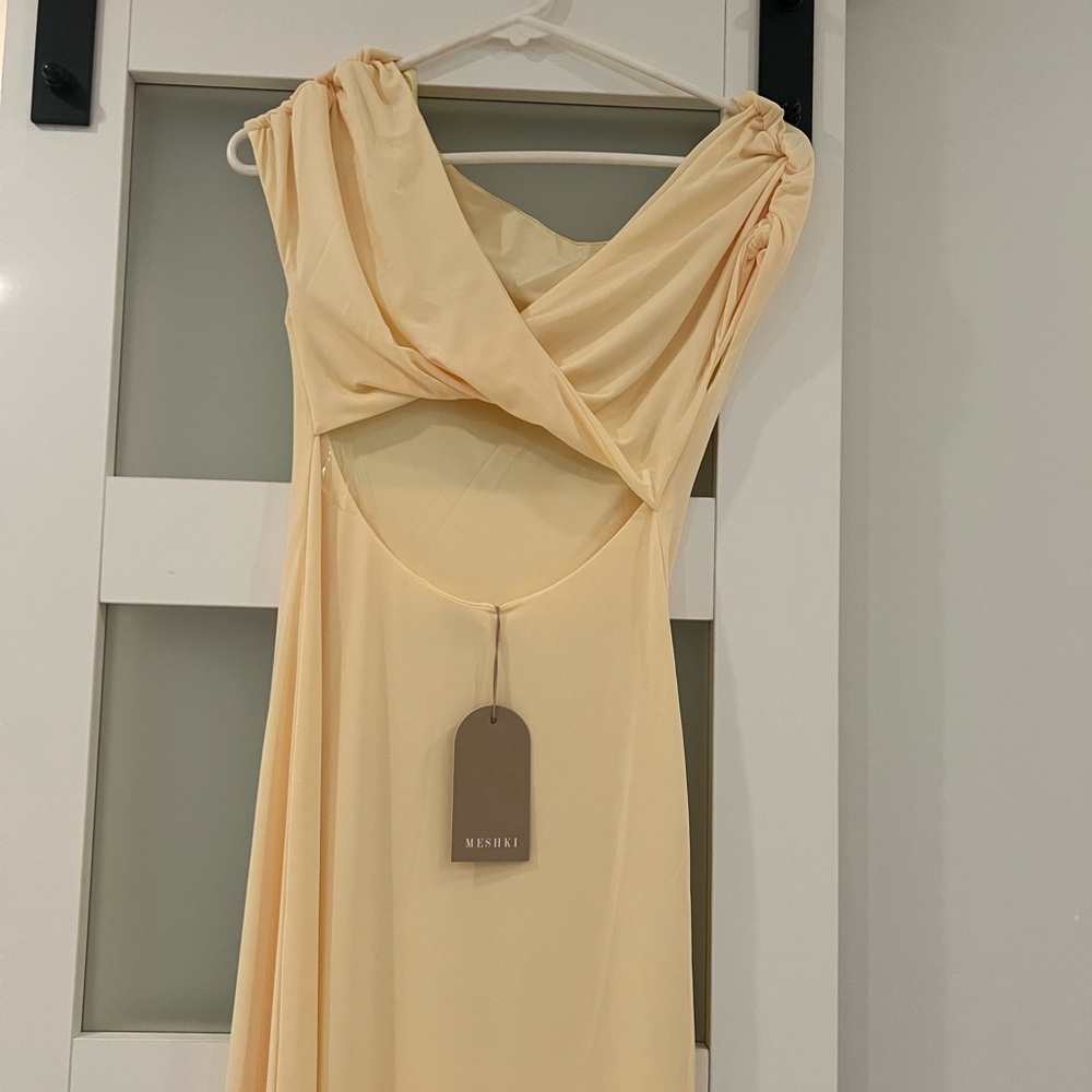 NEW Meshki off the shoulder maxi dress - Picture 4 of 6
